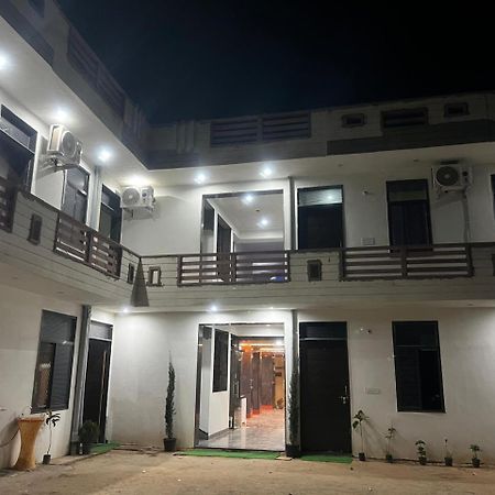 Hotel Shyam Sarover And Restaurant Ringas 外观 照片