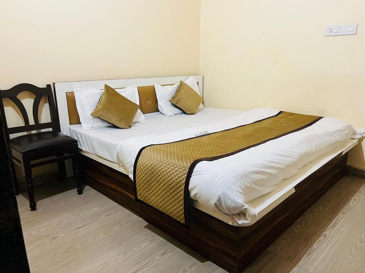 Hotel Shyam Sarover And Restaurant Ringas 外观 照片