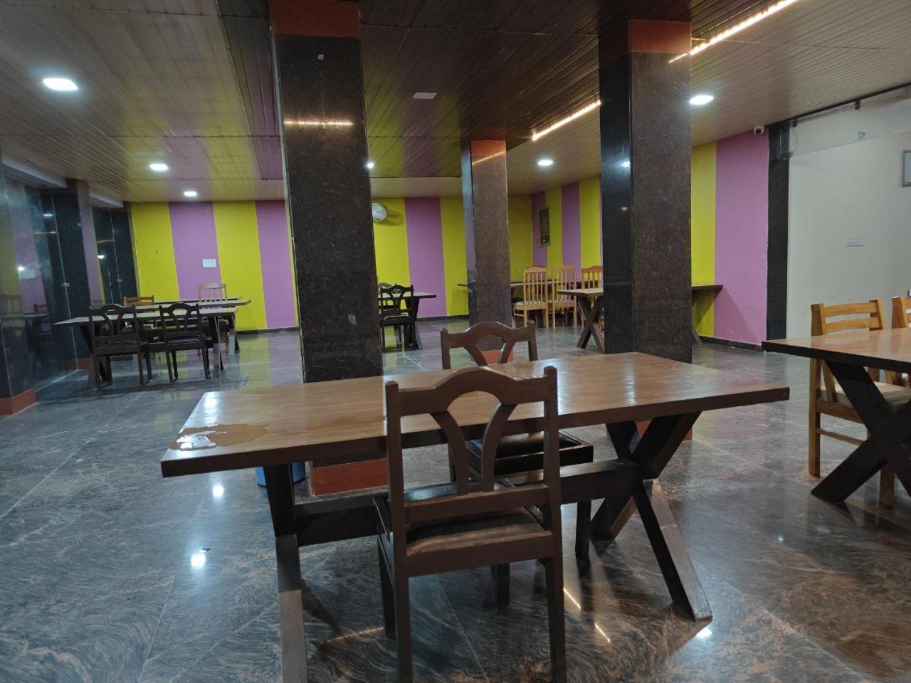 Hotel Shyam Sarover And Restaurant Ringas 外观 照片