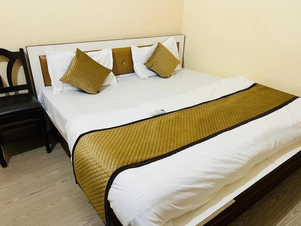 Hotel Shyam Sarover And Restaurant Ringas 外观 照片