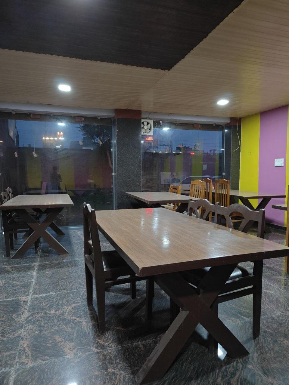Hotel Shyam Sarover And Restaurant Ringas 外观 照片